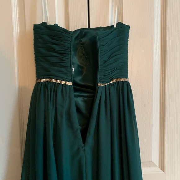 Hunter Green Grad Dress - Picture 9 of 11